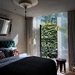 Ola Residence